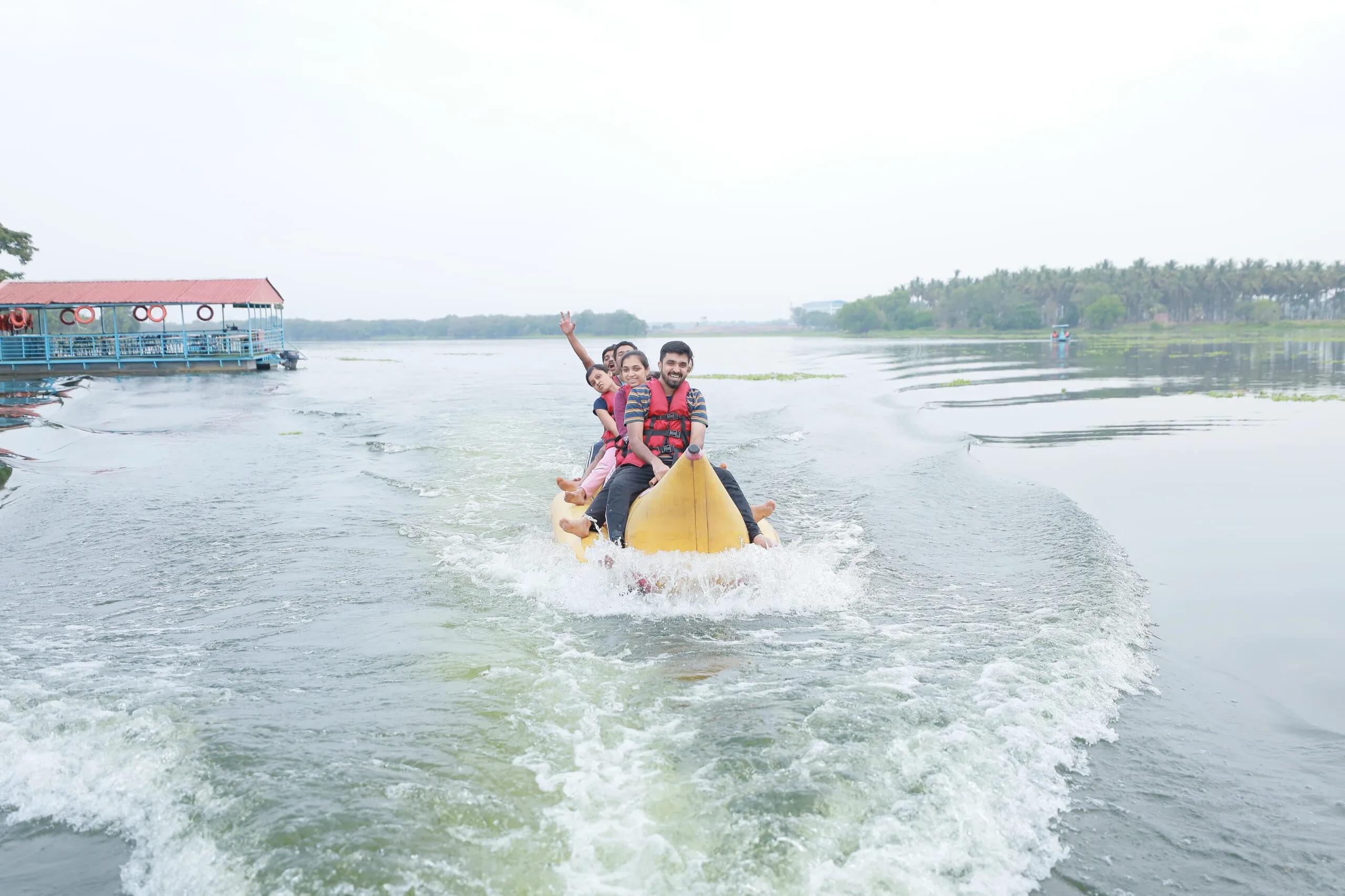 boating and kayaking images Jaladhama backwater resort